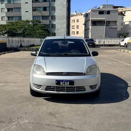 FORD FIESTA 1.0 MPI HATCH 8V FLEX 4P MANUAL FORD FIESTA 1.0 MPI HATCH 8V FLEX 4P MANUAL
